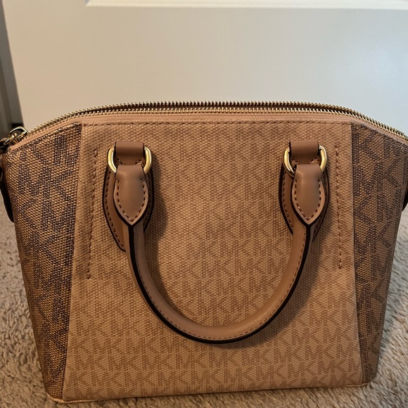 Sienna Medium Two-Tone Graphic Logo Messenger Bag